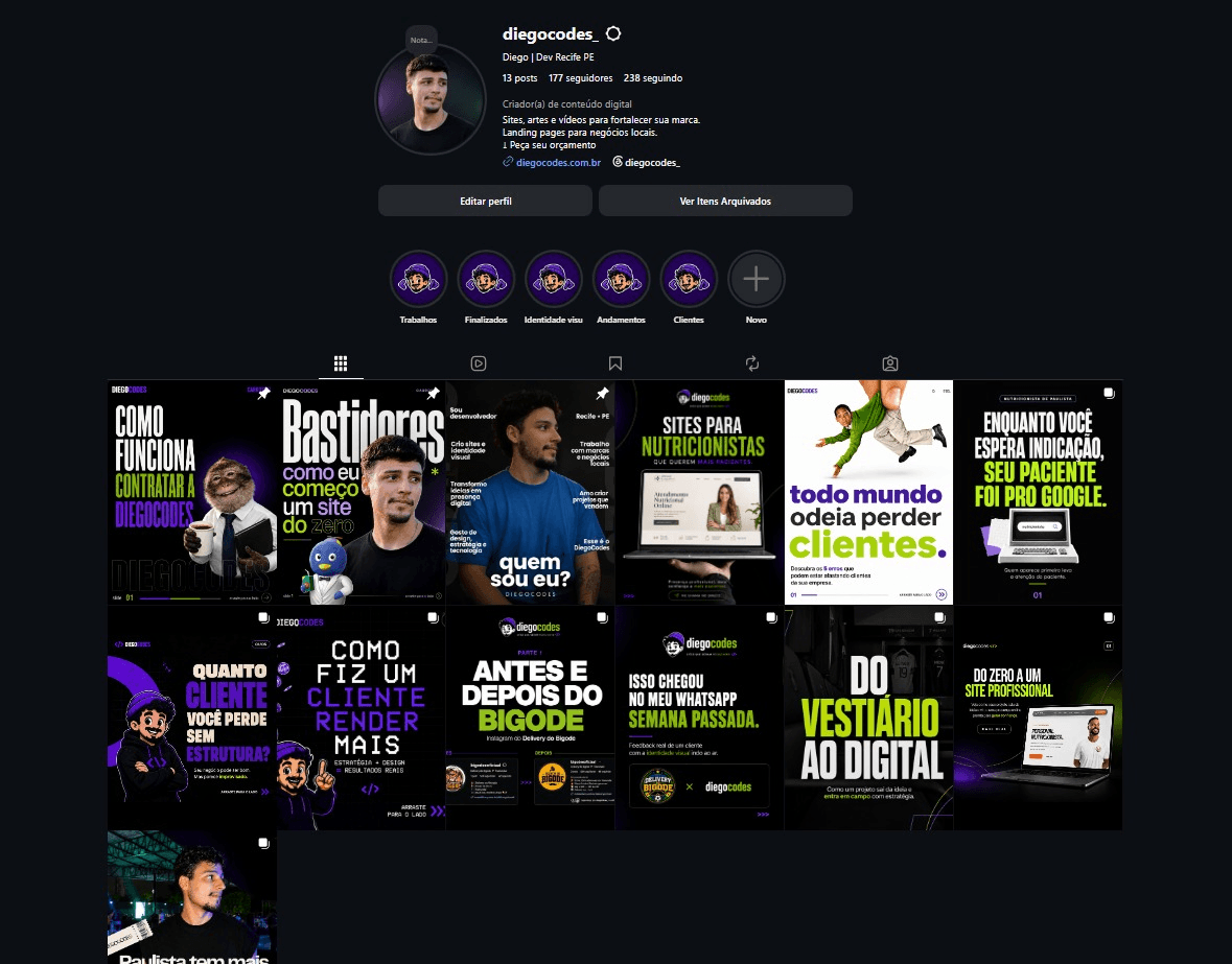 Identidade visual do Instagram da DiegoCodes com publicações em preto, roxo e verde